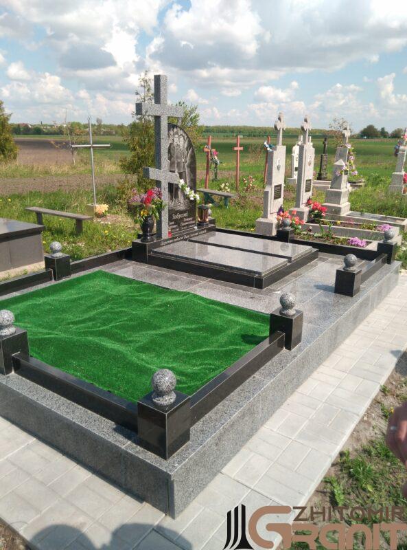 Double granite monument